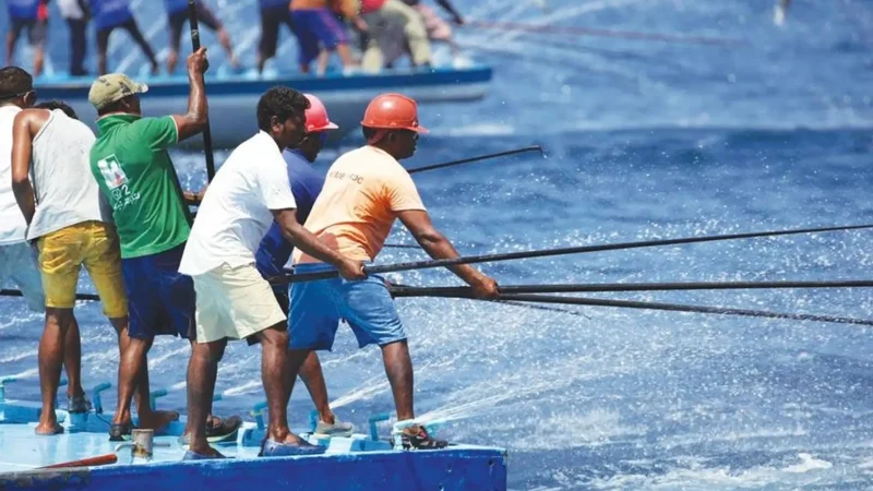 Local_Fishing_Jetty_–_Traditional_island_fishing_views__04
