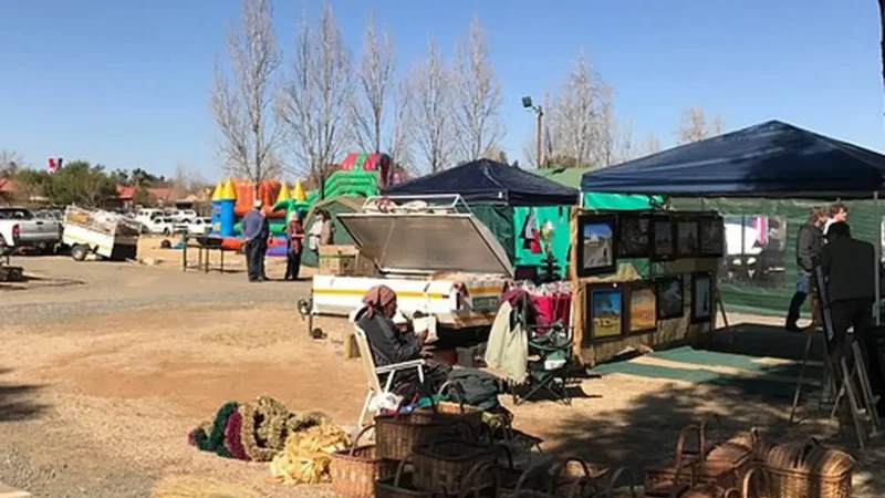 Local_Markets_тАУ_Crafts_and_street_food_05