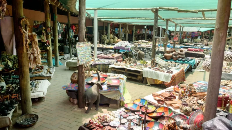 Local_Markets_тАУ_Fresh_produce_and_crafts_01