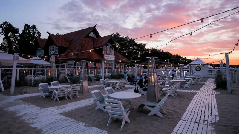Local_Seafood_Restaurants_01