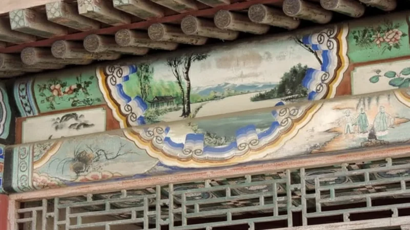 Long Corridor – Decorated Walkway(1)