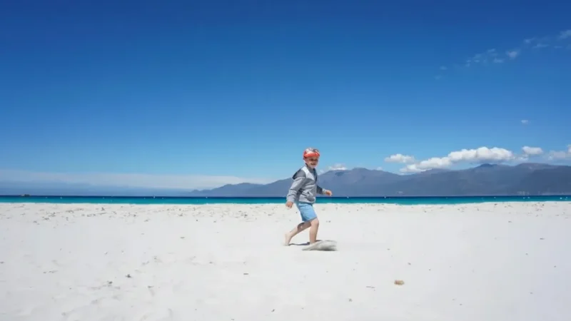 Loto Beach – Quiet Beach(3)