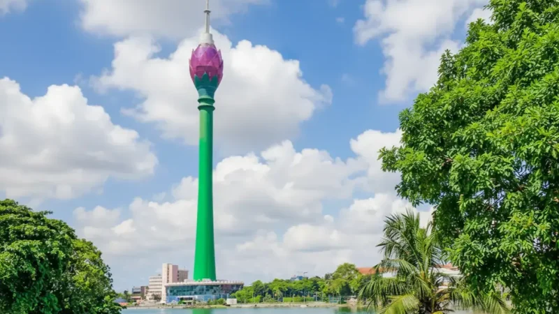 Lotus Tower (1)