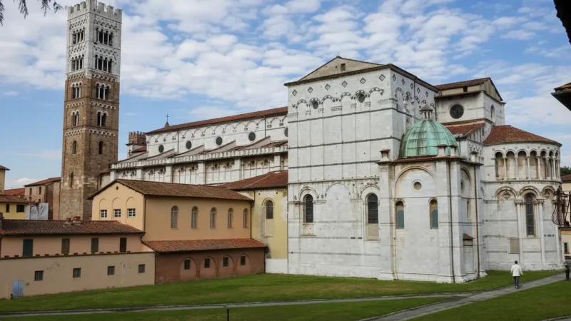 Lucca Cathedral (Duomo di San Martino)(2)