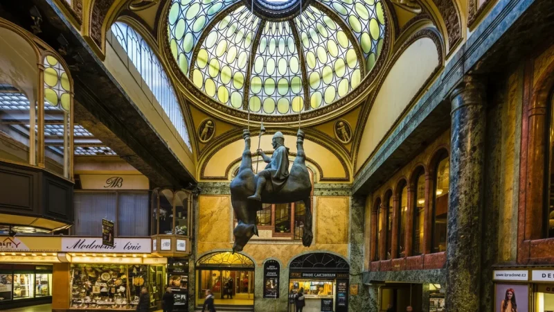 Lucerna Passage – Historic shopping passage(2)
