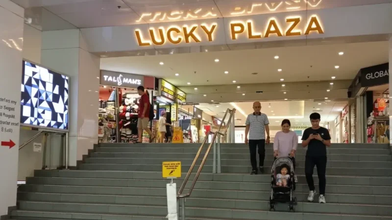Lucky Plaza(2)