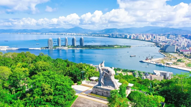 Luhuitou Park – Hilltop viewpoint over the city(1)