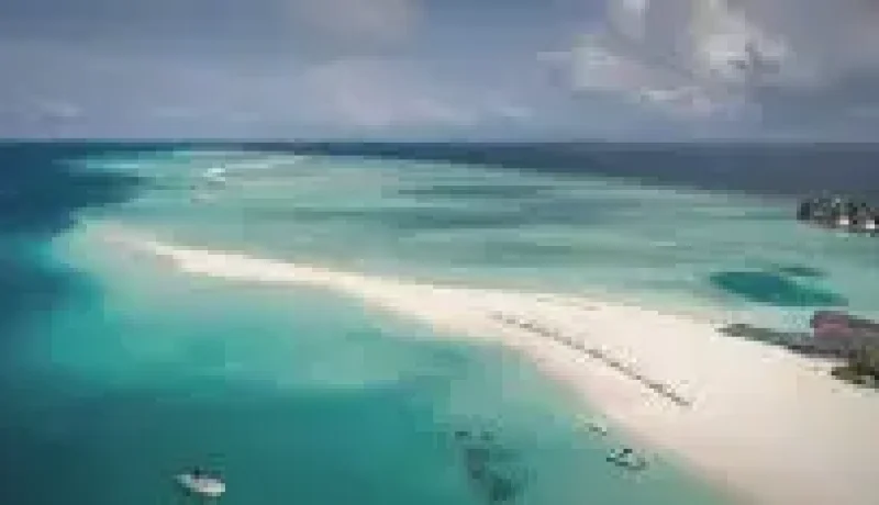 Maamendhoo Beach – A soft white-sand beach ideal for(6)