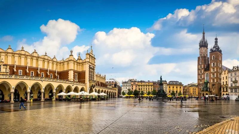 Main_Market_Square_07