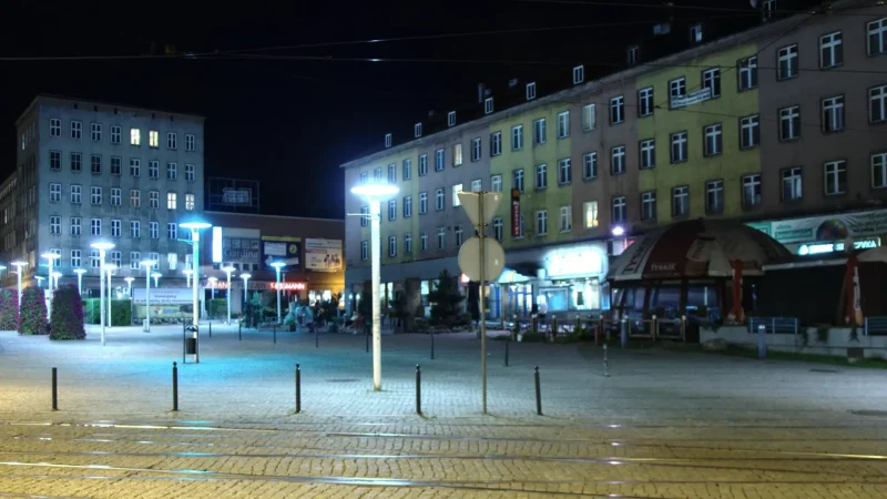 Main_Square_04