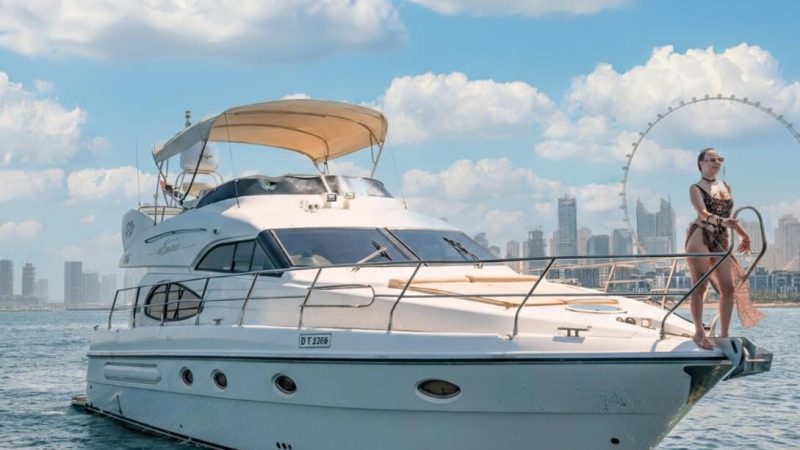 Marina Yacht Tours 04