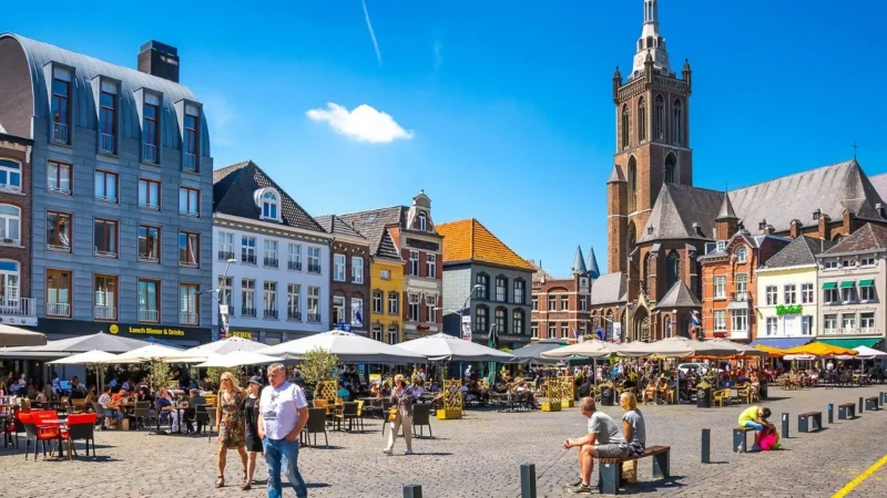 Market_Square_(Marktplein)_03