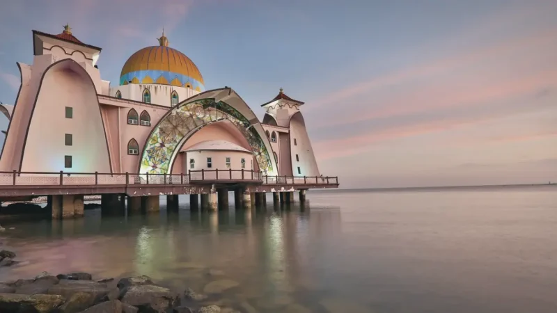 Melaka Straits Mosque(1)