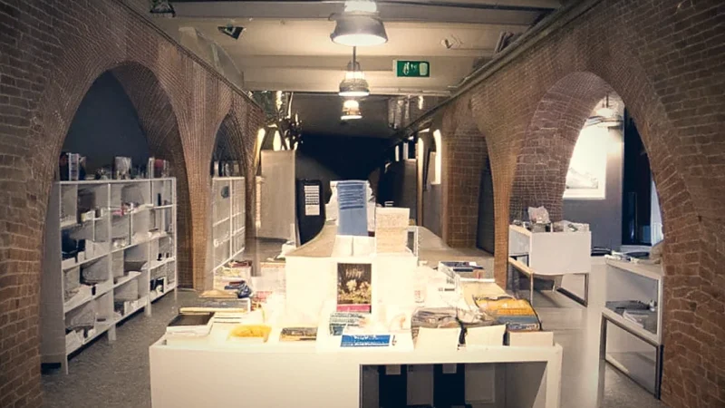 Memorial Bookshop(1)