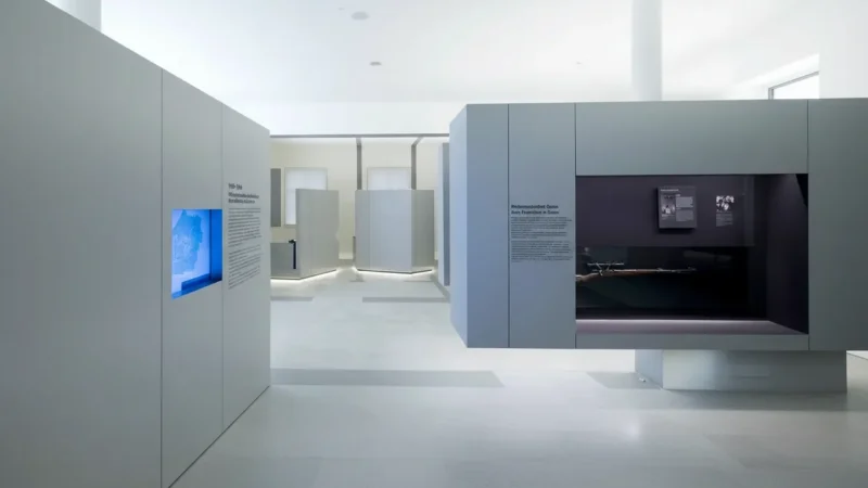 Memorial Museum – Educational exhibitions(3)