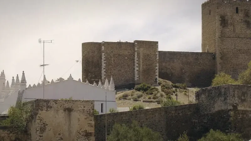 Mértola Castle – Hilltop fortress overlooking the river(1)