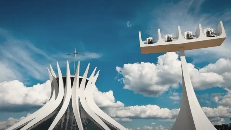 Metropolitan Cathedral of Brasília (Iconic modern church)(11)