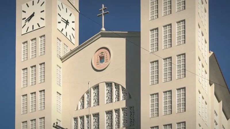 Metropolitan Cathedral – City landmark(5)