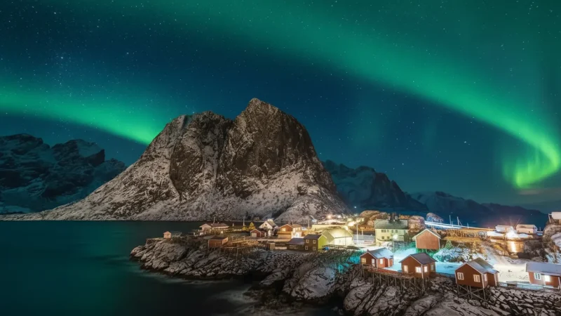 Midnight Sun Viewing Points – Seasonal Arctic experiences(1)