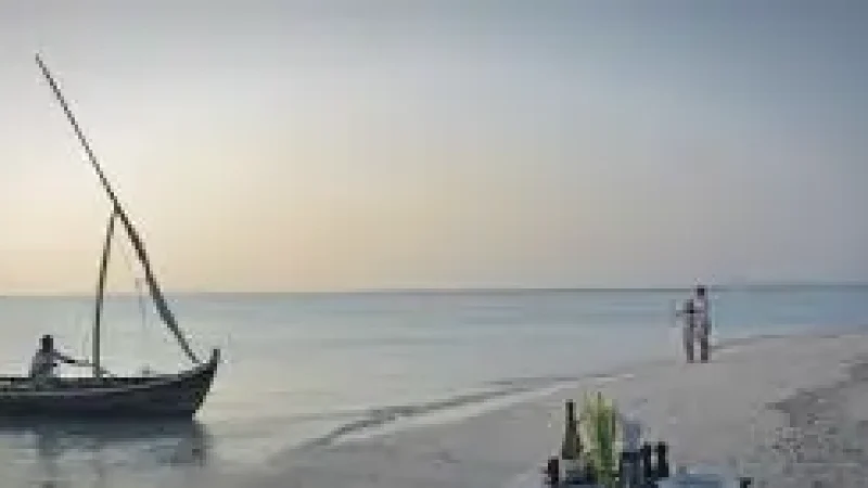 Milandhoo Beach – A wide clean beach ideal(3)