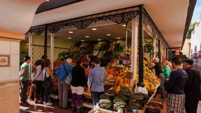 Miraflores_Central_Market_–_Local_food_and_produce__05