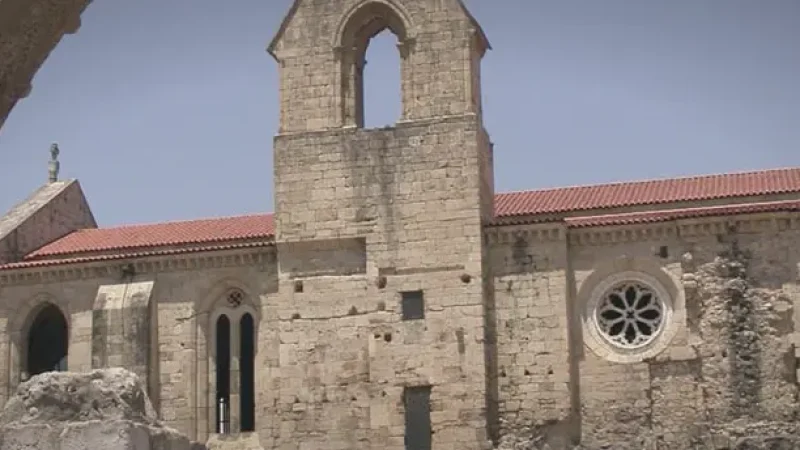 Monastery of Santa Clara-a-Velha – Riverside ruins(2)