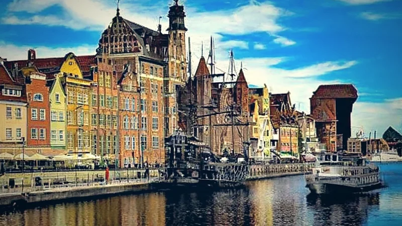 Motława River Walk(1)