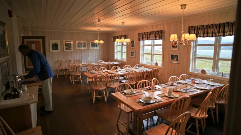 Mountain Cabins (DNT) – Traditional hiker cabins(4)