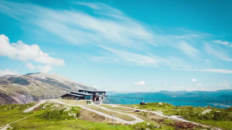 ) Mountain Hiking Trails – Accessible Scenic Routes (Voss, Norway)(4)