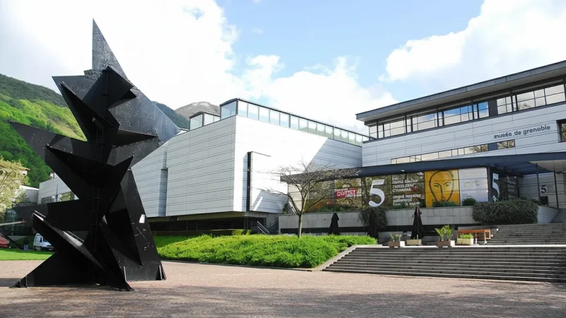 Musée de Grenoble – Major art museum(1)