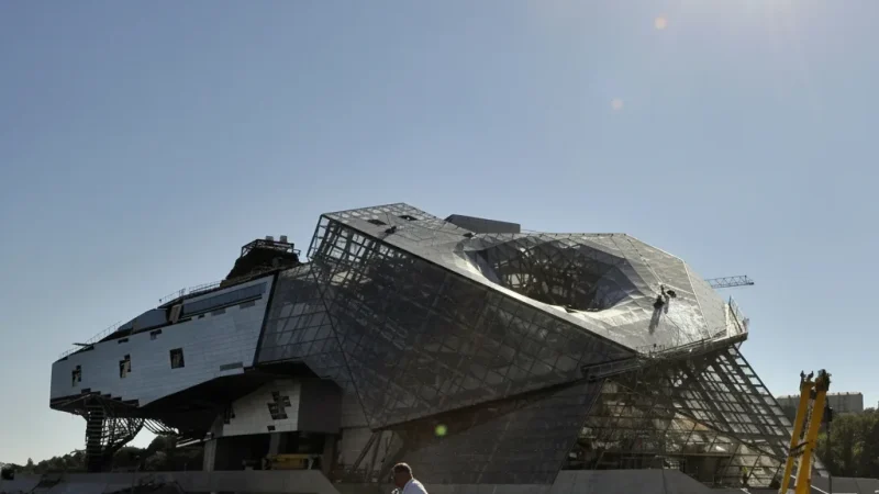 Musée des Confluences – Modern Science Museum(3)