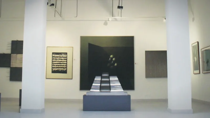 Museo Negret – Modern art museum(2)