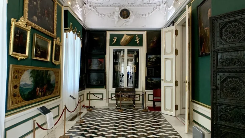 Museum_Interiors_05