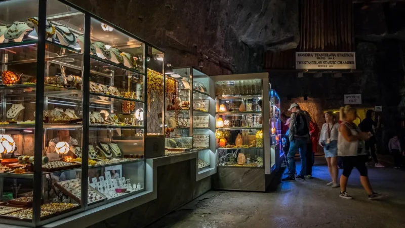 Museum_Shop_02