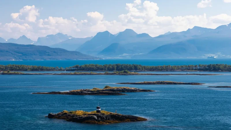 Nearby Islands – Short trips and views(5)