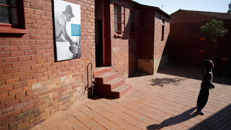 Nelson_Mandela_House_тАУ_Former_home_of_Nelson_Mandela_01