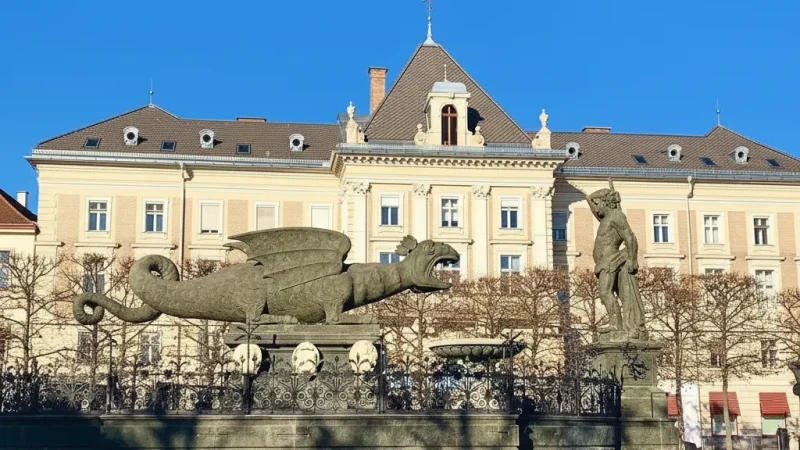 Neuer Platz – Central City Square(2)