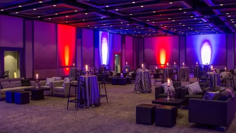 Nightlife_Venues_тАУ_Shows_and_live_music_03