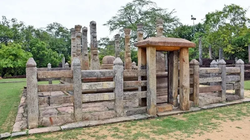 Nissanka Latha Mandapaya3