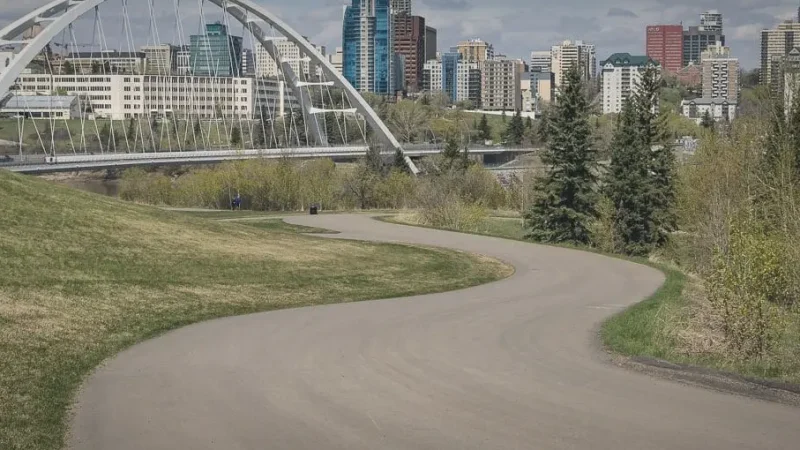 North Saskatchewan River Valley – Urban park system(5)