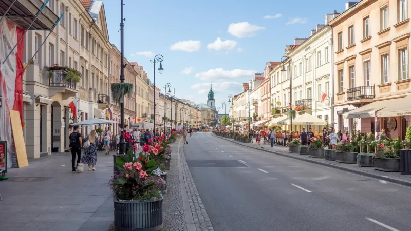 Nowy_Świat_Street_02