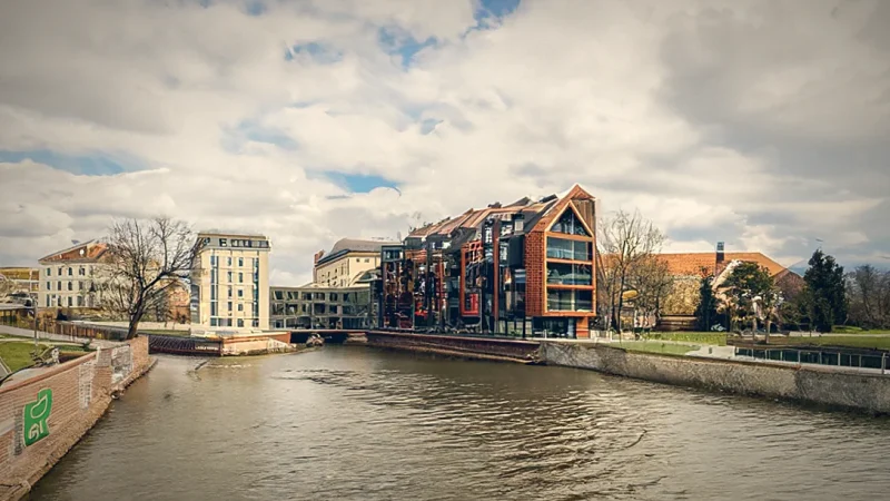 Oder River Boulevar(6)