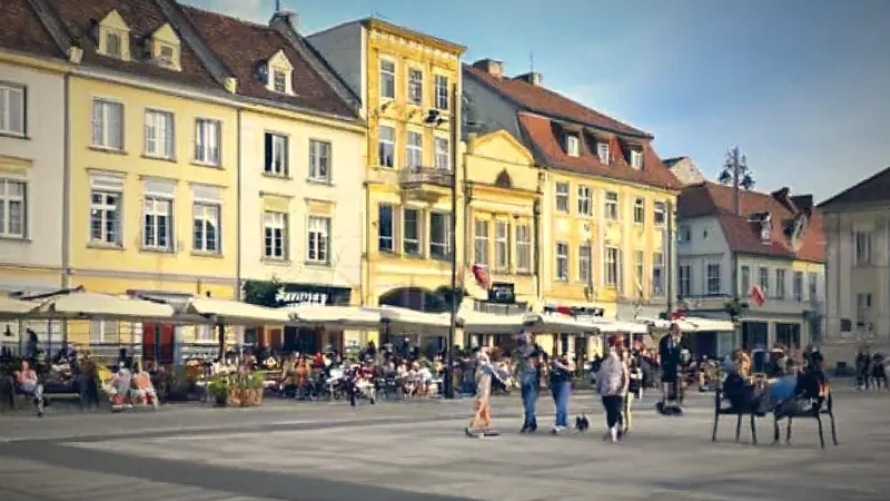Old Market Square(1)