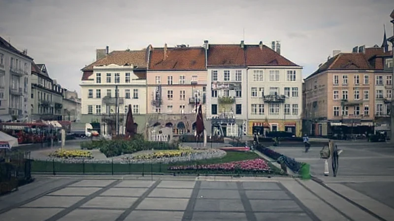 Old Town Market Square(1)