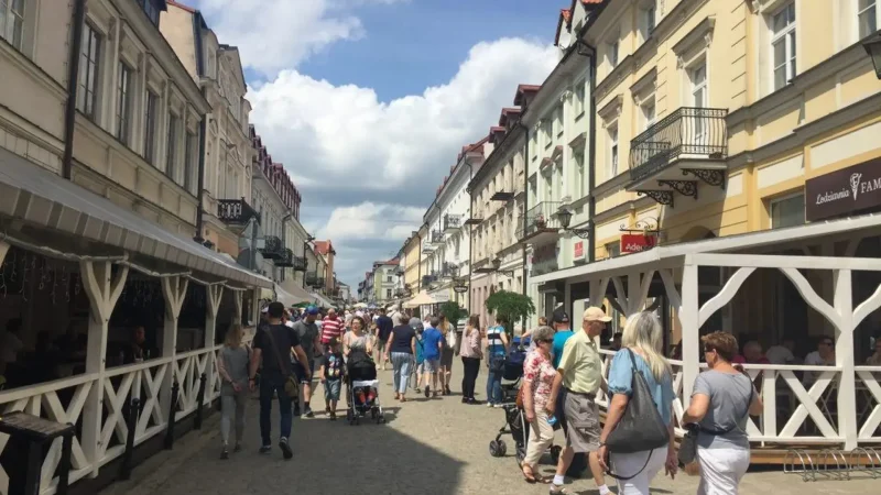 Old_Town_Streets_02
