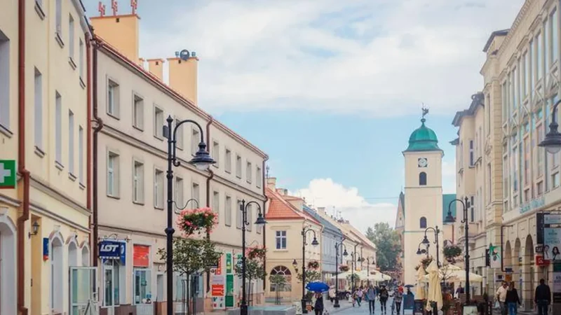 Old_Town_Streets_02