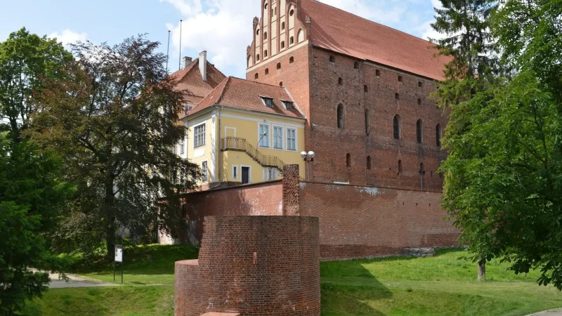 Olsztyn_Castle_02