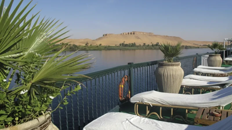 Onboard Observation Deck – Relaxed Viewing Area(4)