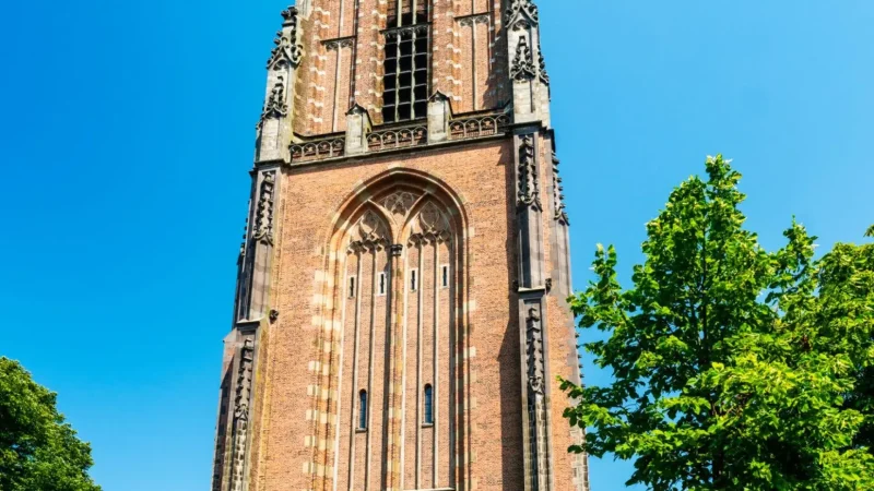 Onze_Lieve_Vrouwetoren_04