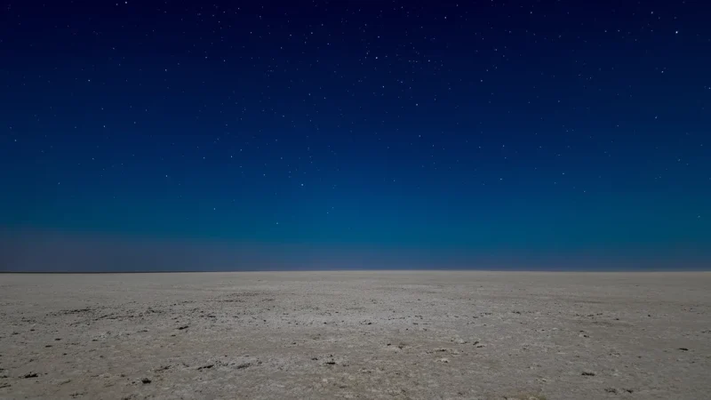 Open Desert Plains – Wide White Landscapes(3)